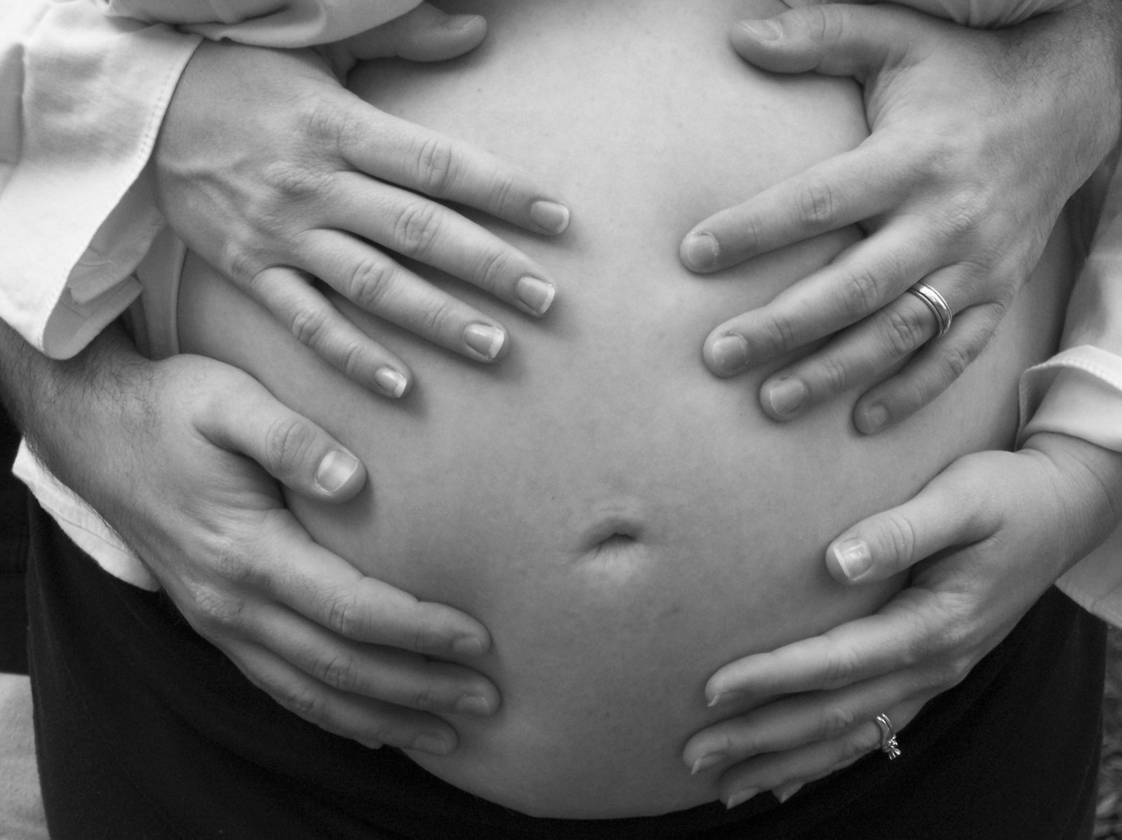 Haptonomie, grossesse, accouchement naturel: témoignages